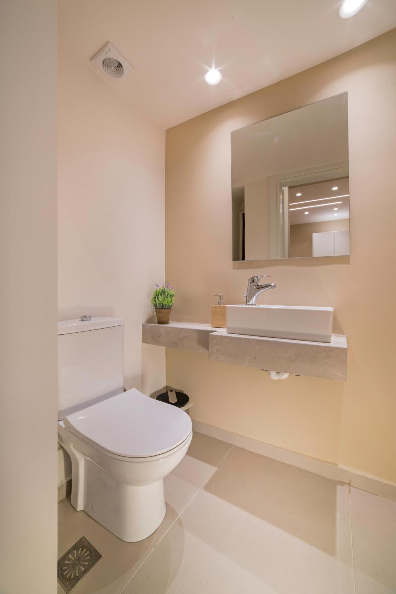Urban Spacious Apartment Near Kallimarmaron Афины Экстерьер фото