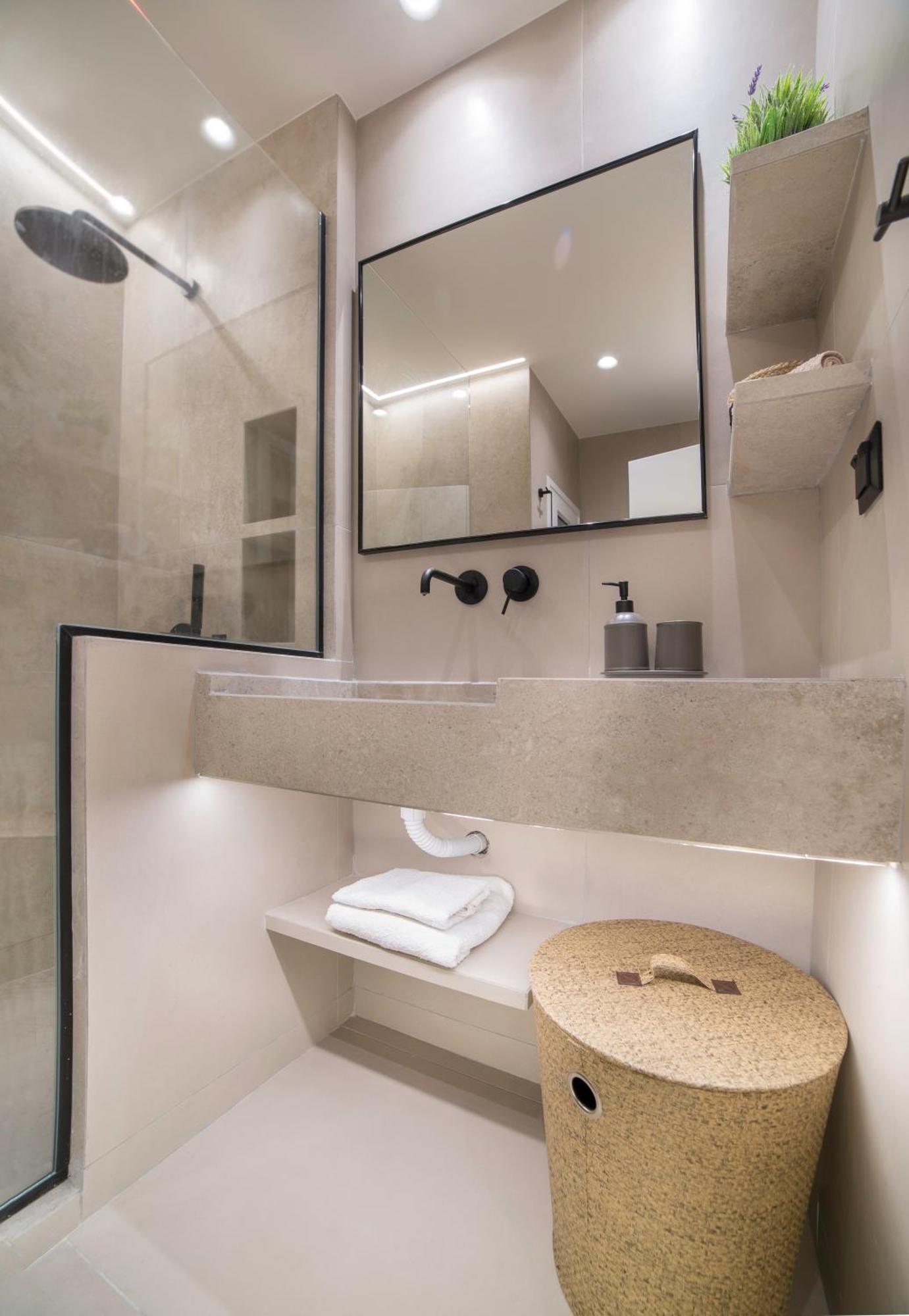 Urban Spacious Apartment Near Kallimarmaron Афины Экстерьер фото